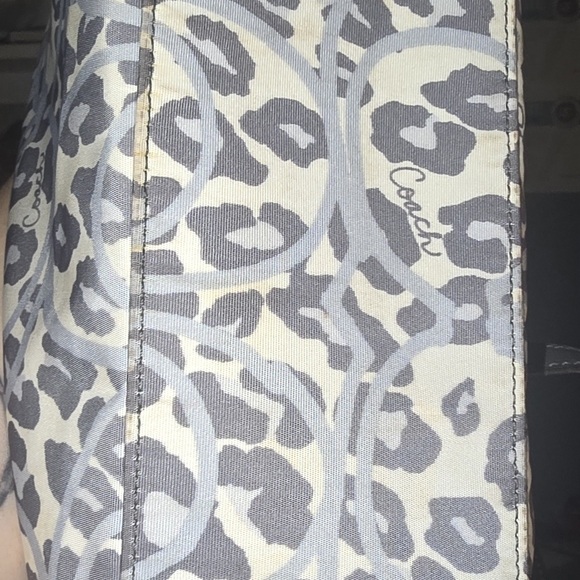Coach Leopard Print Tote Bag And Wallet Set - Black and Gray - Picture 10 of 15